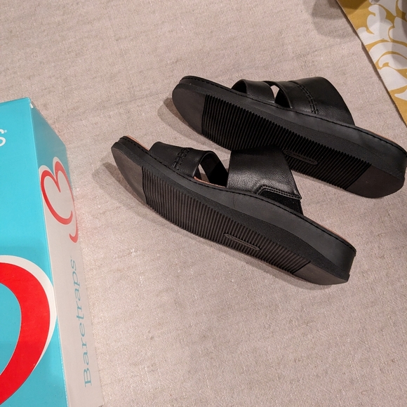 Womens Black Leather Sandals - Picture 5 of 6